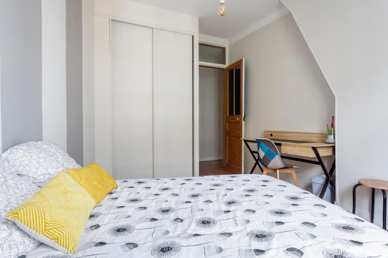 Chambre - Marceau Courbevoie Exteriör bild